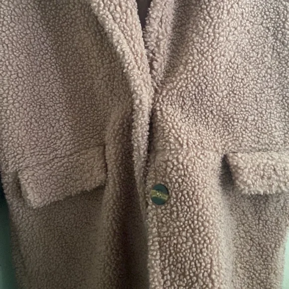 Pink coat - Picture 2 of 4